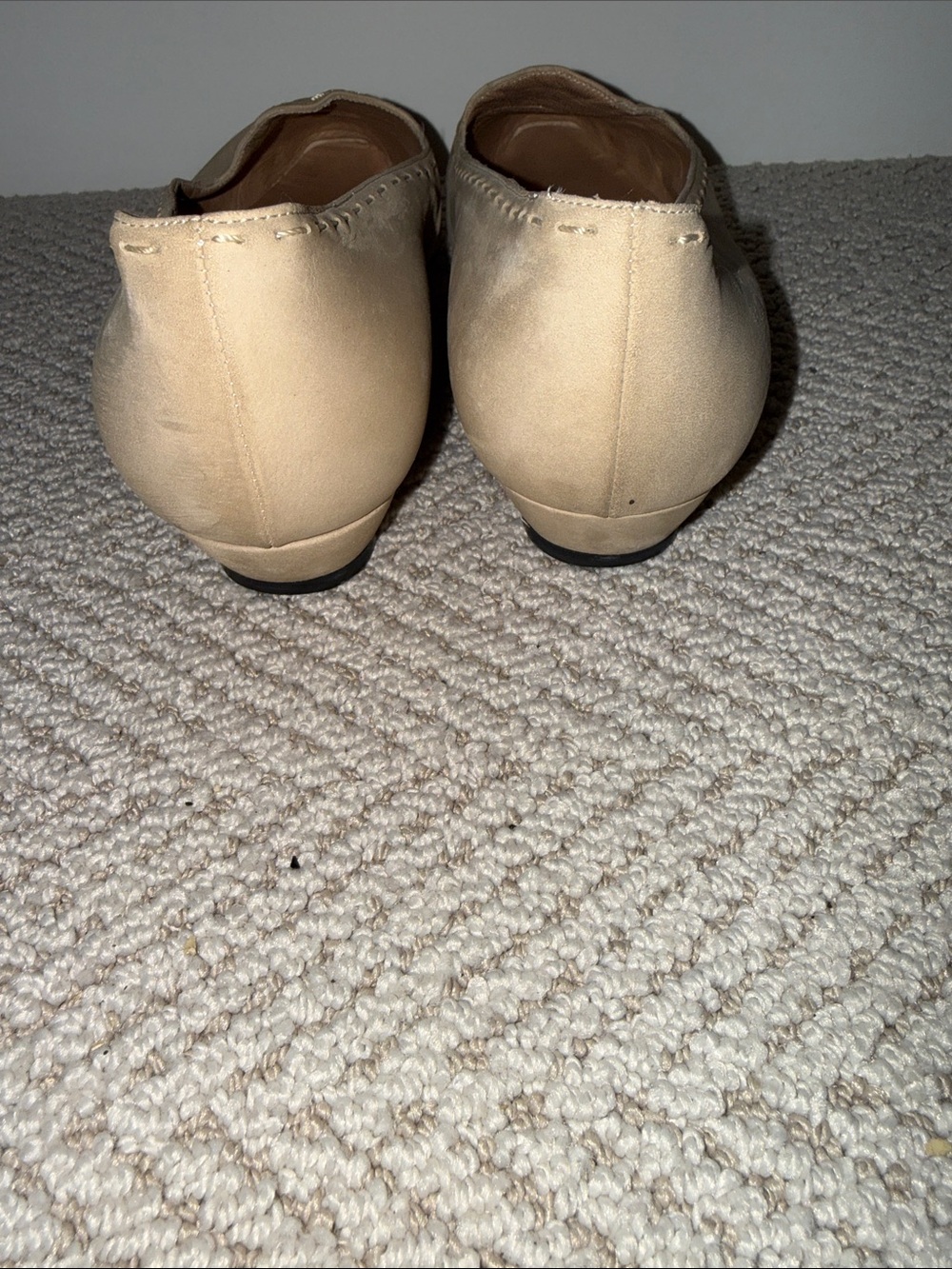 Donna Karan Vintage Taupe Slip-On Loafers Made in Italy - Picture 6 of 7